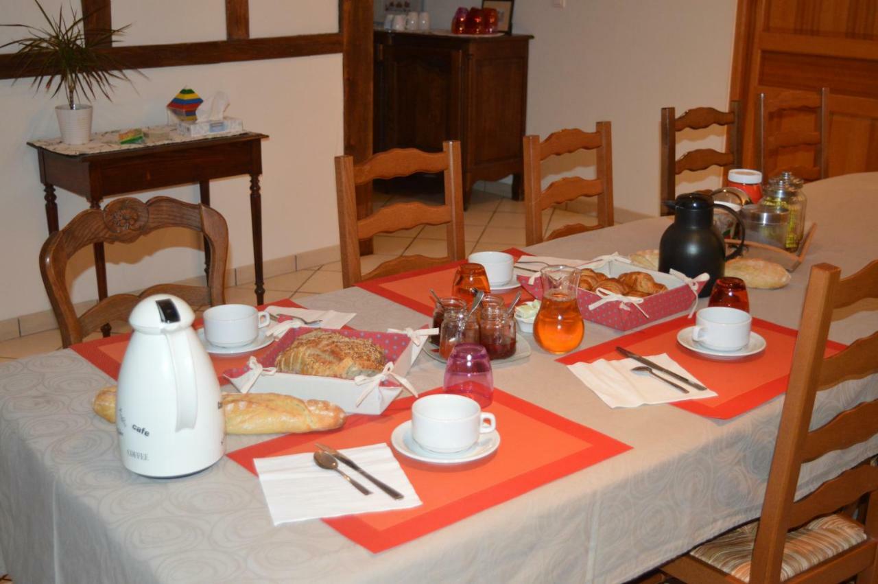 Bed and Breakfast La Janenquelle Sarry  Exteriér fotografie